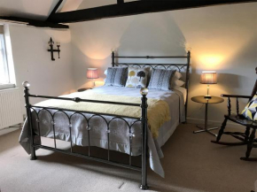 Гостиница No 91 The Loft Odiham  Хук
